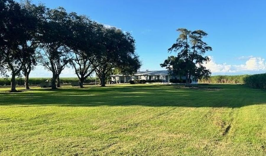 2801 W CANAL St N, Belle Glade, FL 33430 - 4 Beds, 3 Bath