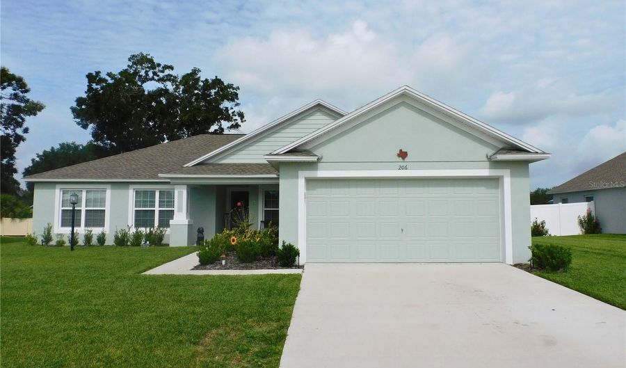 206 SAMANTHA Ave, Auburndale, FL 33823 - 3 Beds, 2 Bath