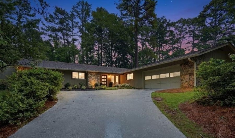 250 Rhine Dr, Alpharetta, GA 30022 - 4 Beds, 3 Bath
