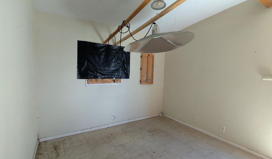 58841 Granite Gulley Rd, Anza, CA 92539 - 2 Beds, 1 Bath