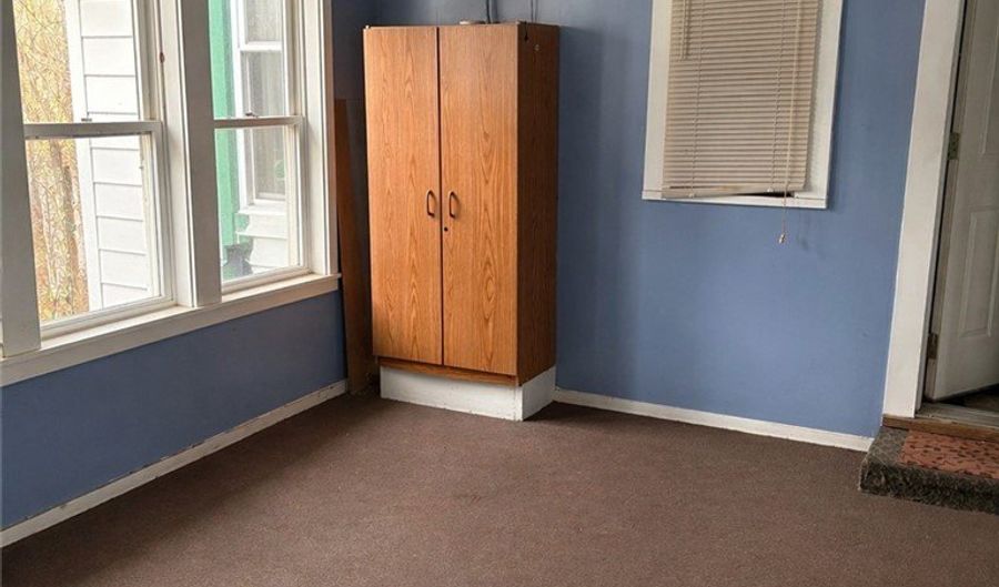 569 Kennedy Ave, Angola, NY 14006 - 1 Beds, 1 Bath