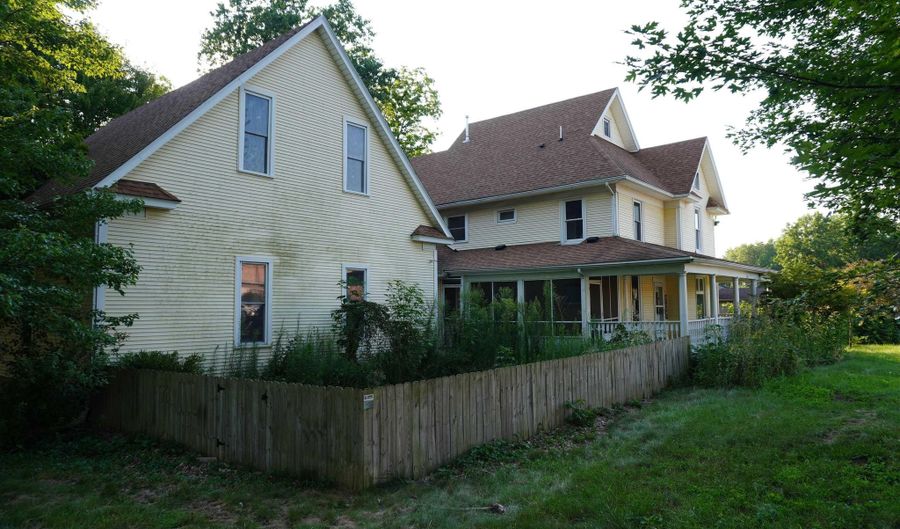 105 Tippecanoe St, Battle Ground, IN 47920 - 5 Beds, 4 Bath
