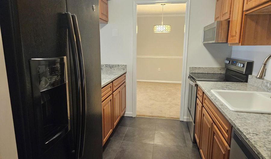 1301 N COURTHOUSE Rd 712, Arlington, VA 22201 - 2 Beds, 2 Bath