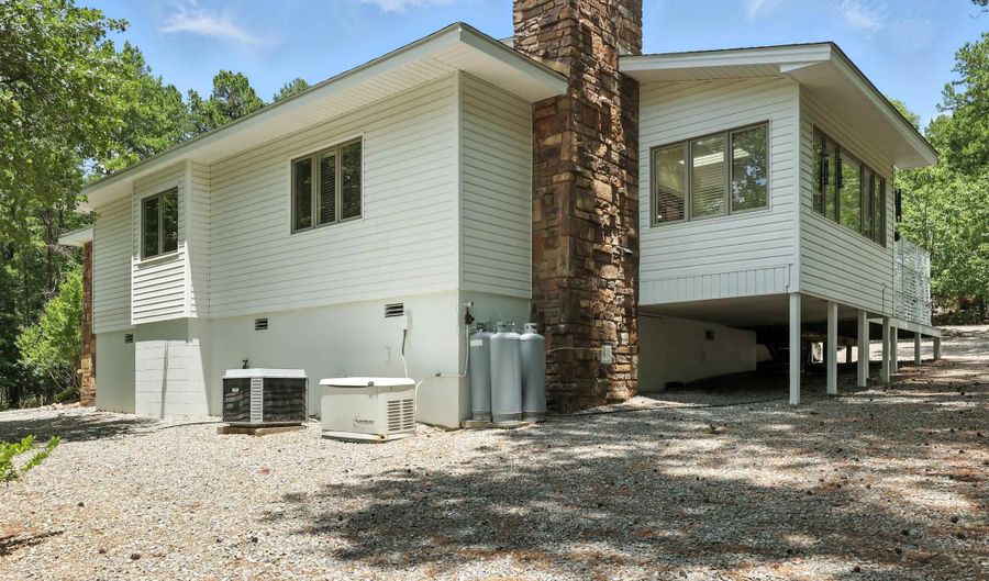1 Penaranda Ln, Hot Springs Village, AR 71909 - 3 Beds, 2 Bath