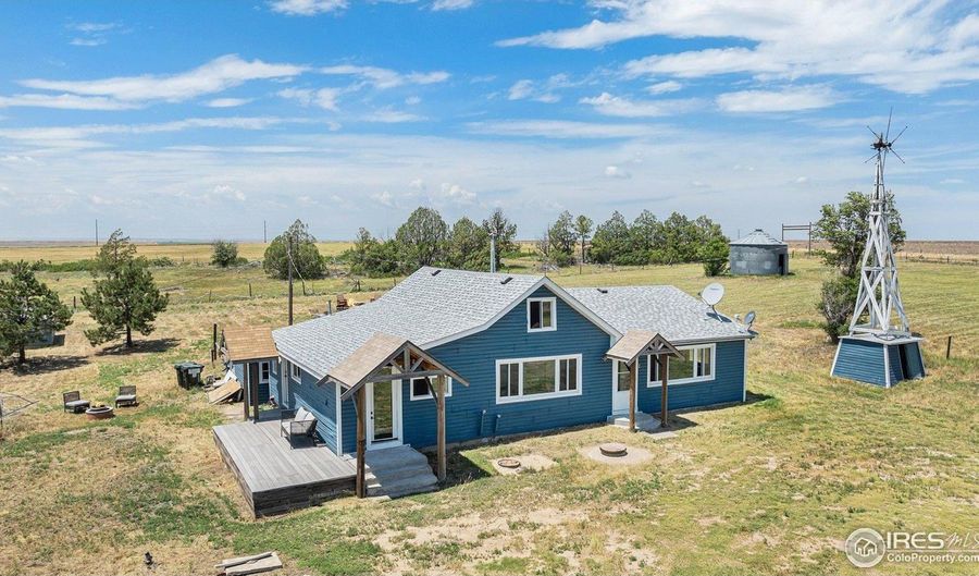 18914 County Road 24, Akron, CO 80720 - 4 Beds, 2 Bath