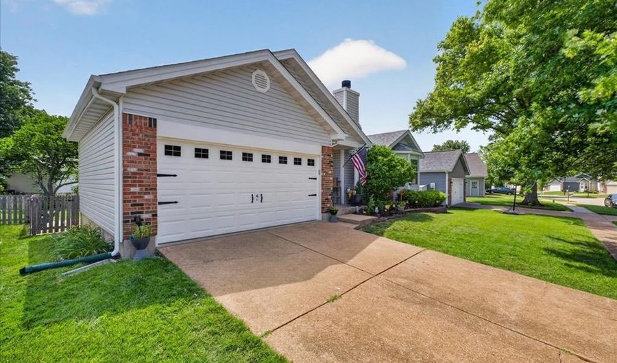 1510 Morning Sun Dr, Ballwin, MO 63021 - 3 Beds, 2 Bath
