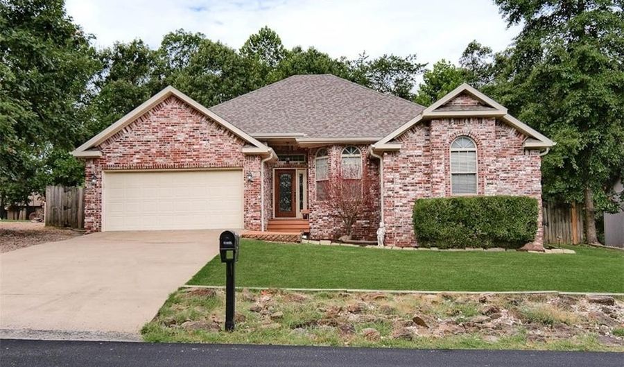 5 Thirsk Ln, Bella Vista, AR 72714 - 3 Beds, 2 Bath
