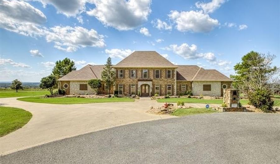 5 Karen Ct, McAlester, OK 74501 - 6 Beds, 5 Bath