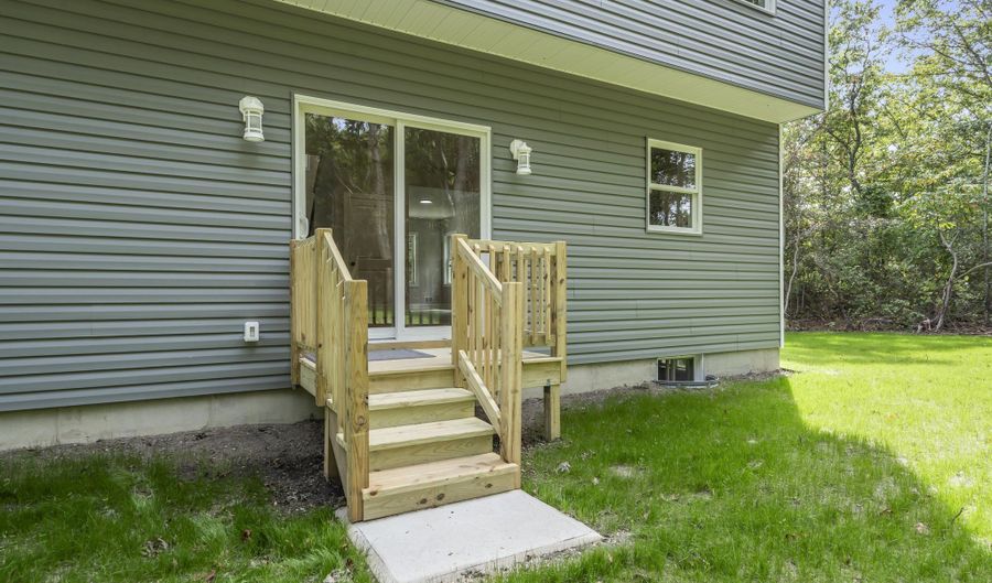 70 Seurat St, Barnegat, NJ 08005 - 4 Beds, null Bath