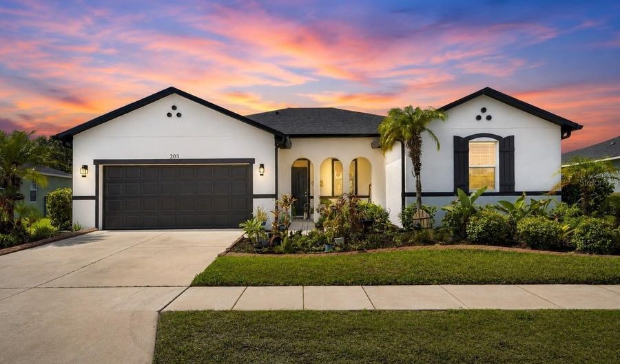 203 STAR SHELL Dr, Apollo Beach, FL 33572 - 3 Beds, 2 Bath