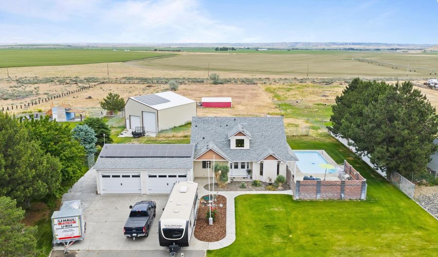 27504 E Ruppert Rd, Benton City, WA 99320 - 3 Beds, 3 Bath