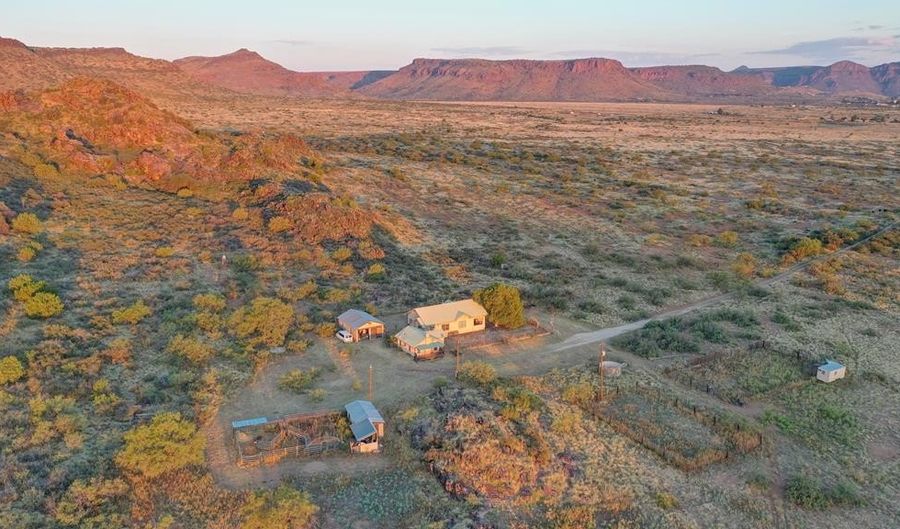 2703 W Highway 90, Alpine, TX 79830 - 3 Beds, 1 Bath