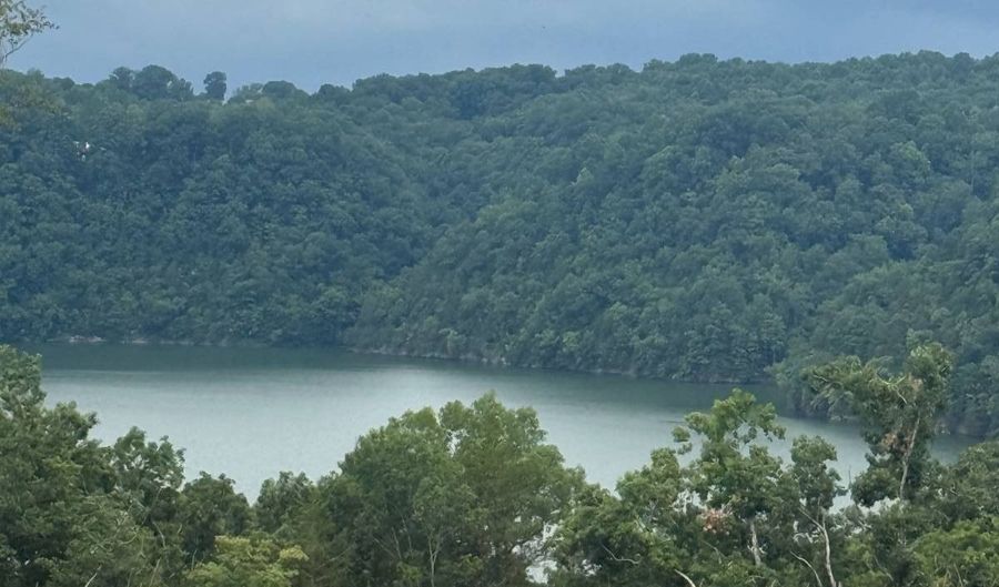 5 Hunter Barn Ridge Rd, Albany, KY 42602 - 0 Beds, 0 Bath