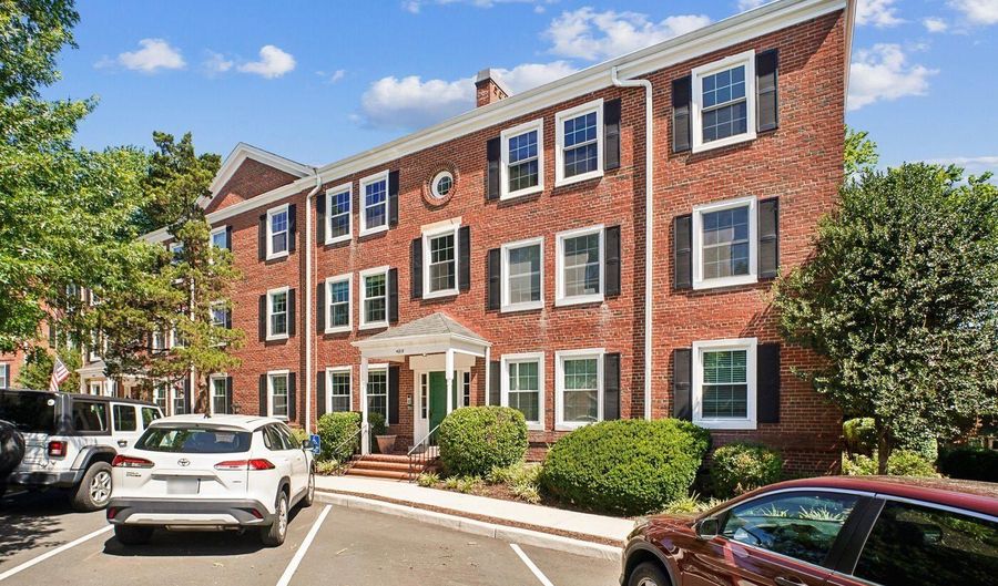 4815 31ST St S B1, Arlington, VA 22206 - 1 Beds, 1 Bath