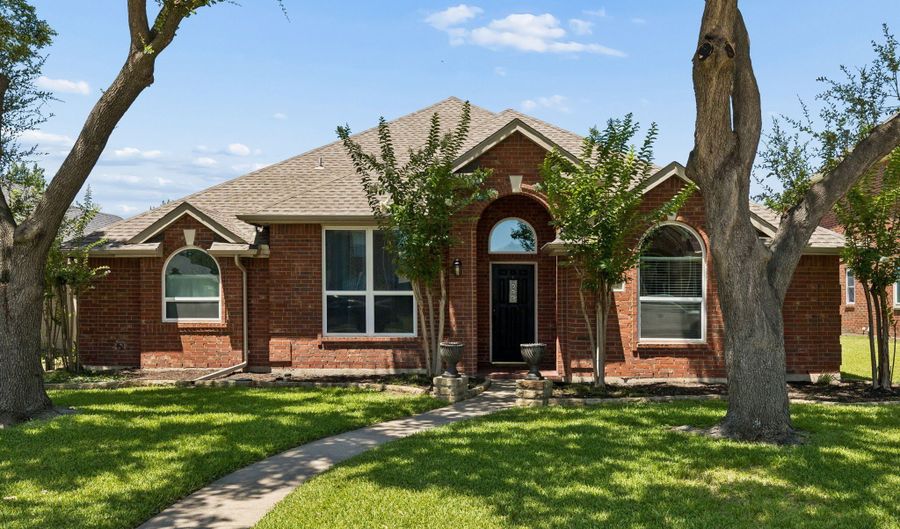 622 Stretford Ln, Allen, TX 75002 - 4 Beds, 2 Bath