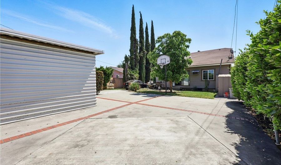 1817 S Stoneman Ave, Alhambra, CA 91801 - 4 Beds, 2 Bath