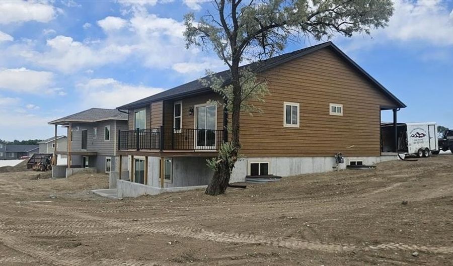 2701 Skyview Ln, Cody, WY 82414 - 4 Beds, 2 Bath