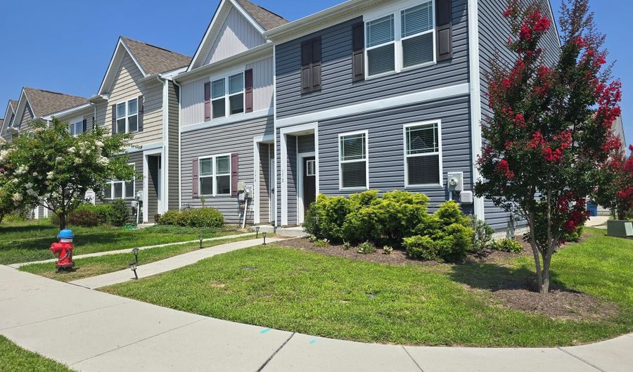 172 FELLOWSHIP Dr, Camden Wyoming, DE 19934 - 3 Beds, 3 Bath