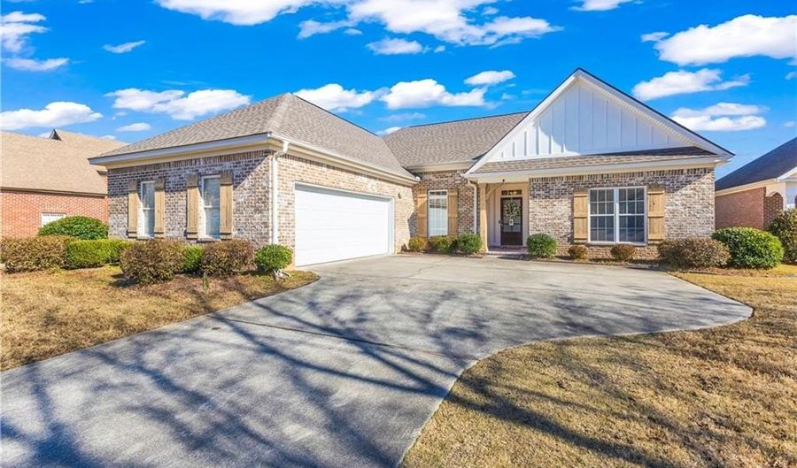 1723 VFW Rd, Auburn, AL 36830 - 4 Beds, 3 Bath