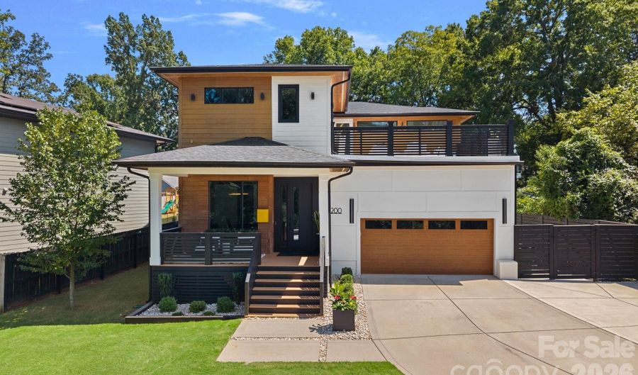 2200 Parson St, Charlotte, NC 28205 - 4 Beds, 3 Bath