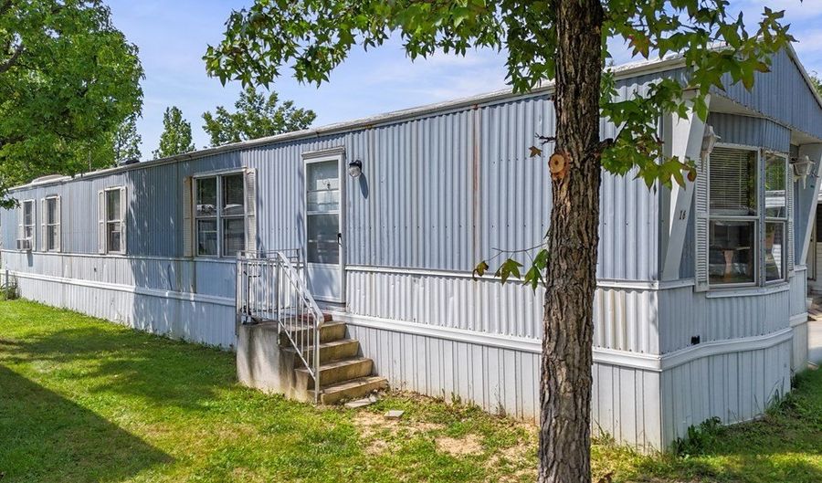 16 Terrace Dr, Ashland, OH 44805 - 2 Beds, 2 Bath