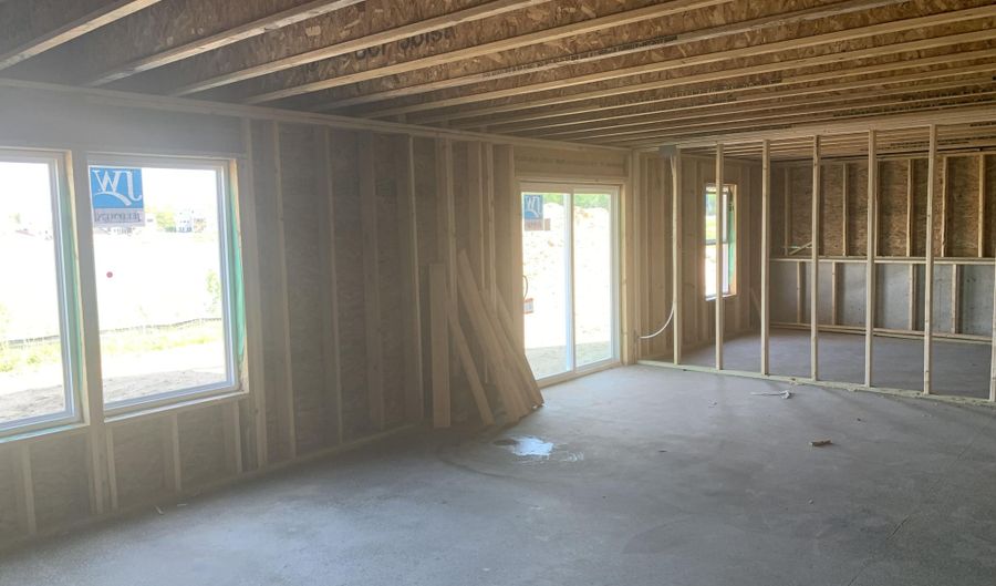 10582 Winnie Ln, Allendale, MI 49401 - 4 Beds, 3 Bath
