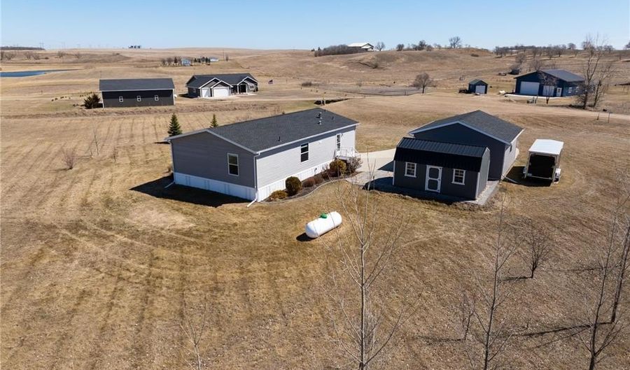 10531 Cormorant Meadows Dr, Audubon, MN 56511 - 3 Beds, 2 Bath