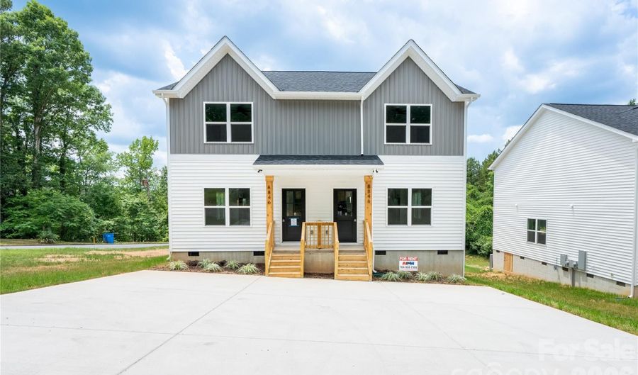 846 S Fourth St, Albemarle, NC 28001 - 3 Beds, 3 Bath