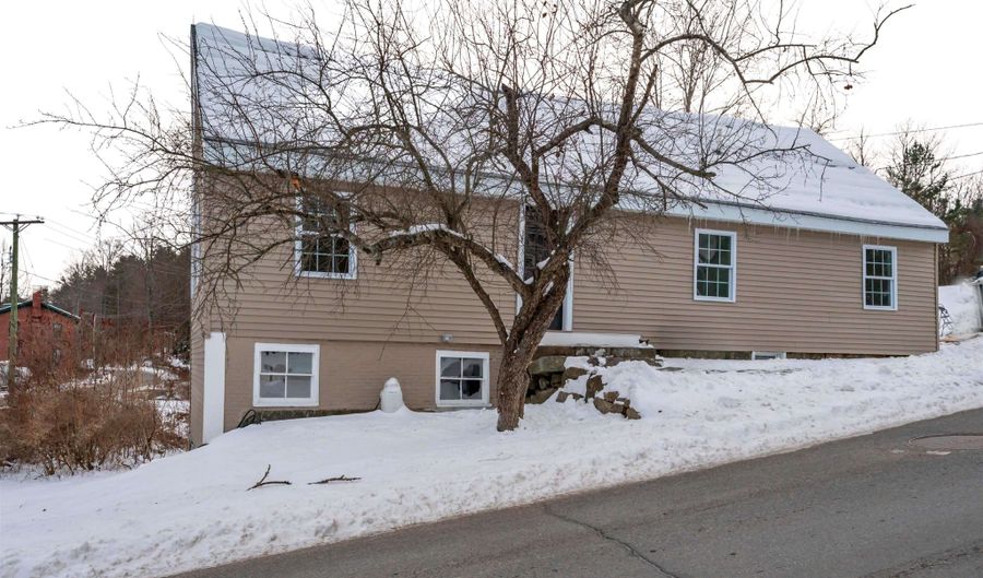 23 Depot St, Antrim, NH 03440 - 3 Beds, 3 Bath