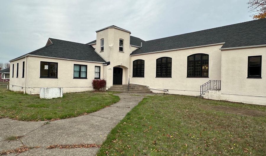 1099 SW Queen Ave, Albany, OR 97321 - 0 Beds, 0 Bath