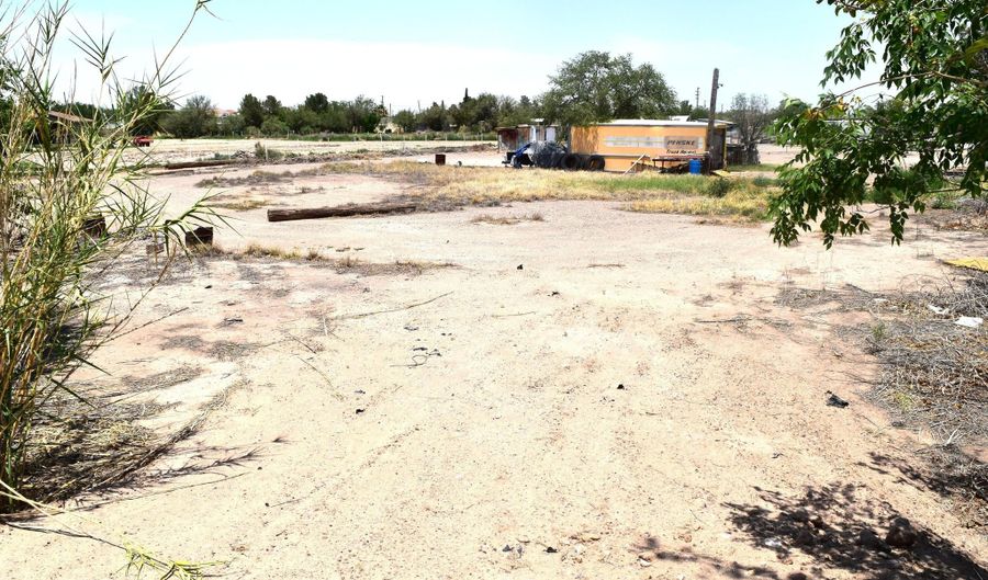 529 Nicholas Rd, Socorro, TX 79927 - 0 Beds, 0 Bath