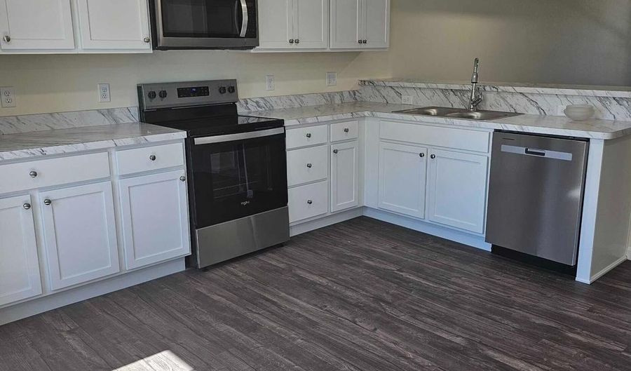 239 ROJAN Rd 113, Dover, DE 19901 - 3 Beds, 3 Bath
