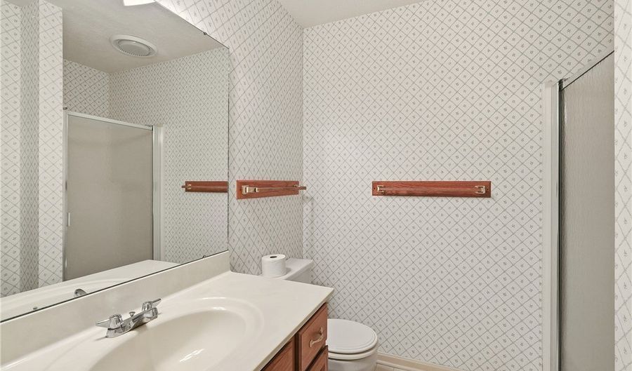 908 King Ridge Dr, Ashland, OH 44805 - 2 Beds, 2 Bath