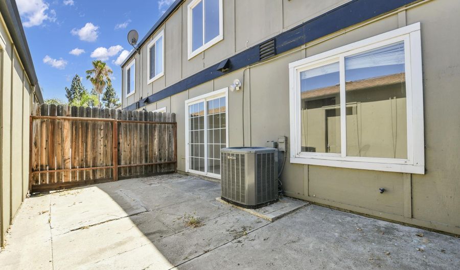 104 Rainier Ln, Antioch, CA 94509 - 4 Beds, 1 Bath