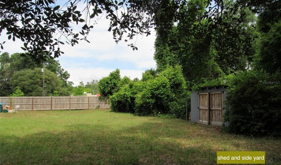 20526 N STATE ROAD 121, Alachua, FL 32615 - 3 Beds, 3 Bath
