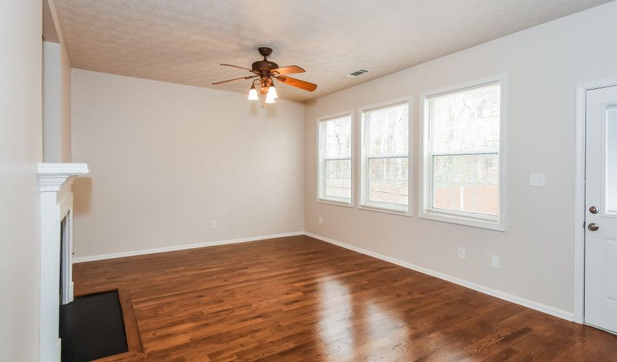 343 Alderman Trce, Austell, GA 30168 - 3 Beds, 2 Bath