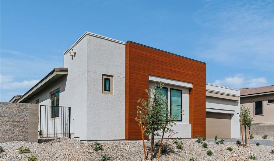 11173 Concord Valley Dr, Las Vegas, NV 89135 - 3 Beds, 3 Bath