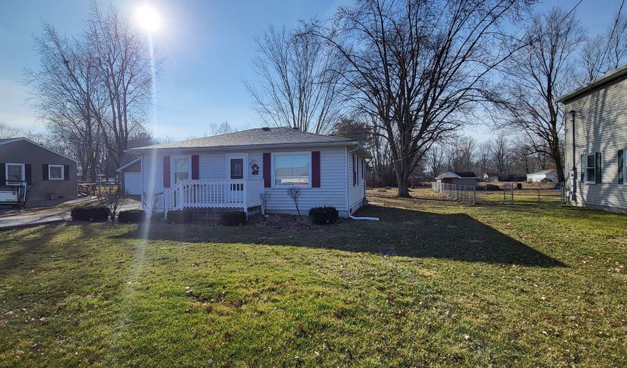 3151 W 18th St, Anderson, IN 46011 - 2 Beds, 1 Bath