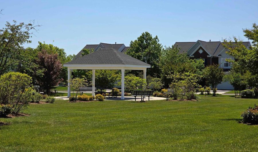 22247 WATERBERRY Ter, Ashburn, VA 20148 - 4 Beds, 4 Bath