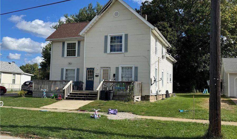 5422 Madison Ave, Ashtabula, OH 44004 - 5 Beds, 2 Bath