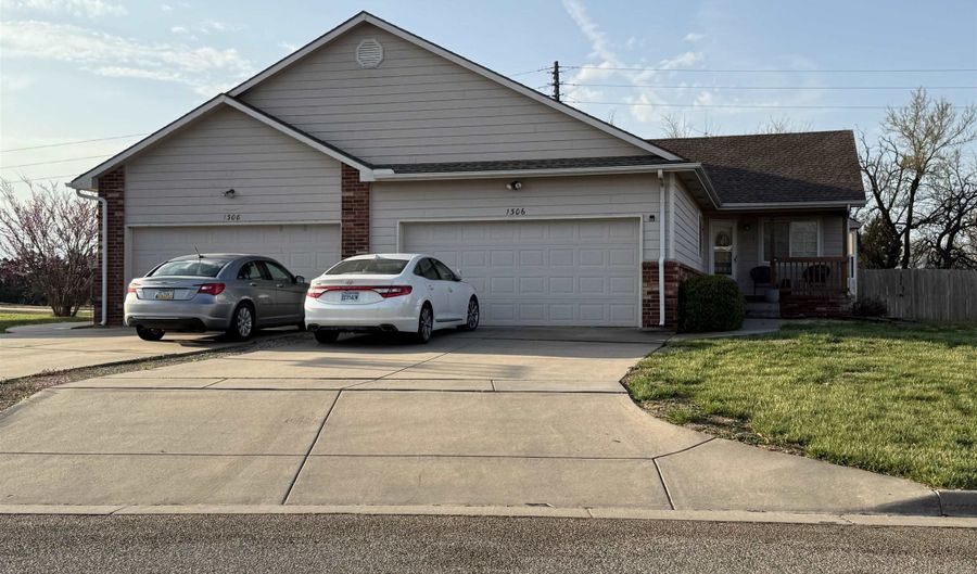 1306 N Glancey St, Andover, KS 67002 - 0 Beds, 0 Bath