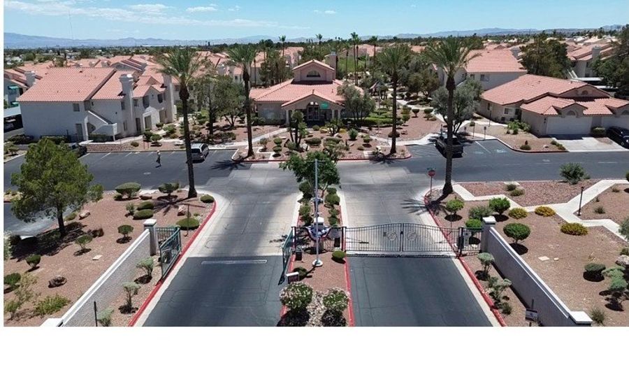 7900 Foxwood Pl 102, Las Vegas, NV 89145 - 2 Beds, 2 Bath