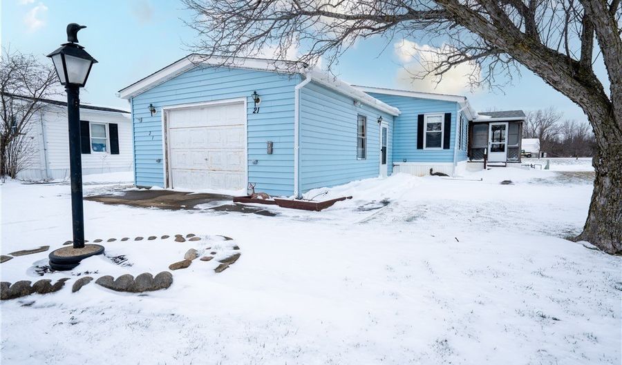 21 Golden Pond, Akron, NY 14001 - 3 Beds, 2 Bath