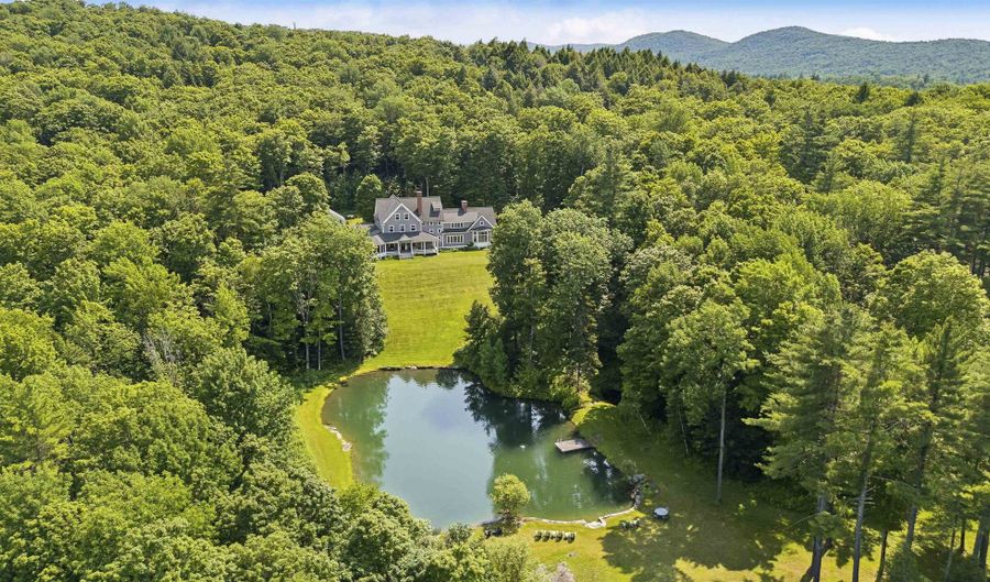 5893 Stage Rd, Barnard, VT 05031 - 7 Beds, 9 Bath
