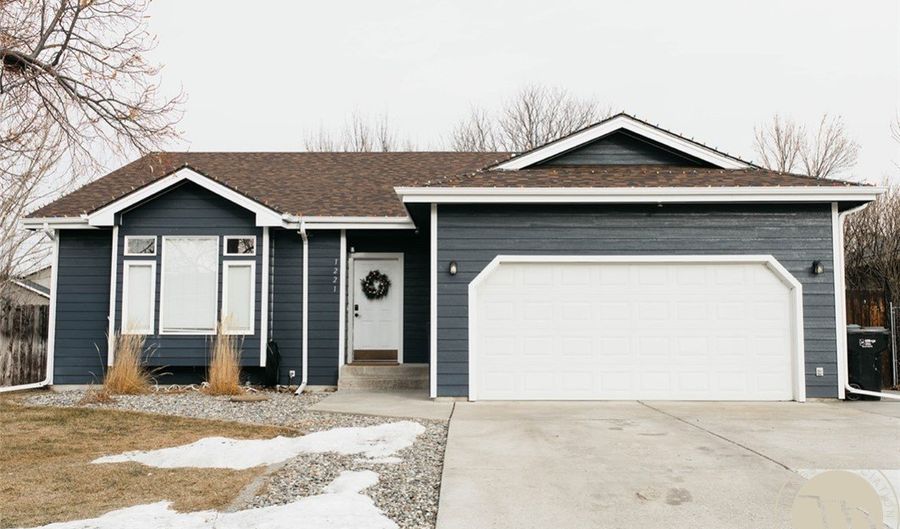 1221 Caroline, Billings, MT 59105 - 3 Beds, 2 Bath
