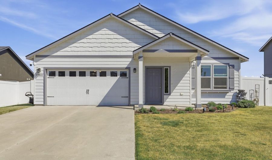 12802 W 1st Ave, Airway Heights, WA 99001 - 3 Beds, 2 Bath