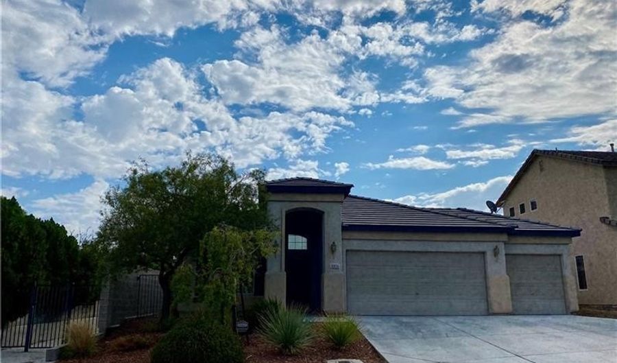 8954 Medway Valley Ln, Henderson, NV 89074 - 3 Beds, 2 Bath