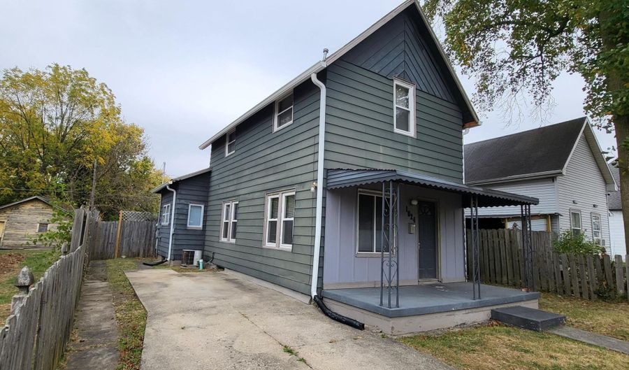 1024 W 13th St, Anderson, IN 46016 - 3 Beds, 1 Bath