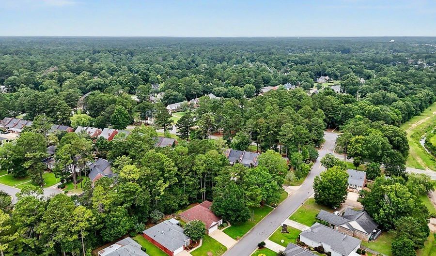 1911 Regalwood Dr, Albany, GA 31721 - 3 Beds, 2 Bath