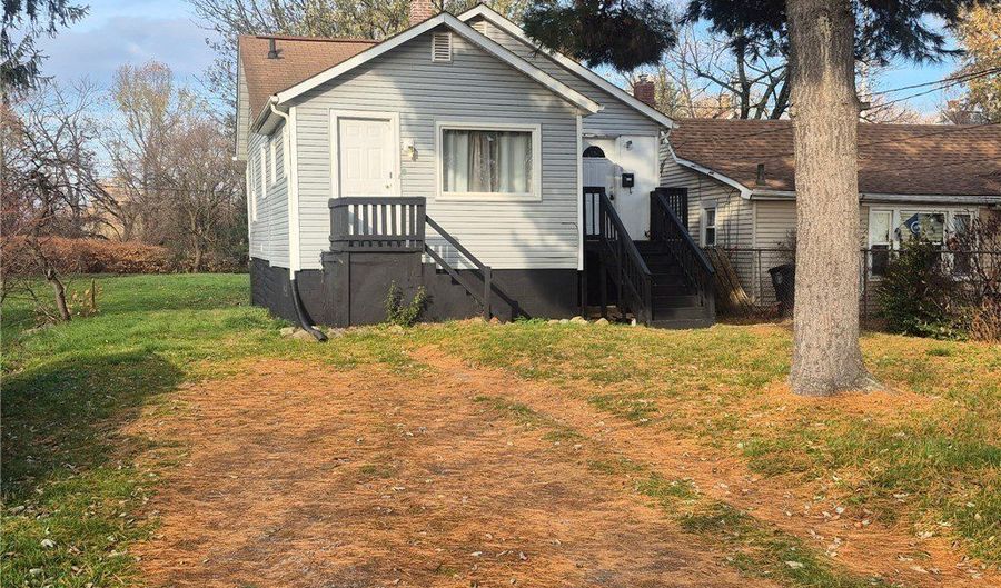 371 Beth St, Akron, OH 44301 - 2 Beds, 1 Bath